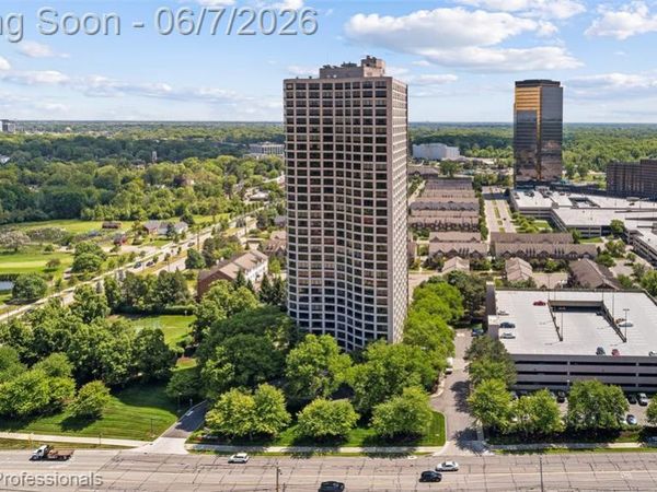 5000 Town Center #1605, Southfield, MI 48075