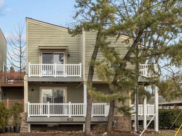 602 E LINCOLN Street , Birmingham, MI 48009