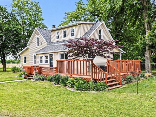 7222 Hollywood Road, Berrien Springs, MI 49103