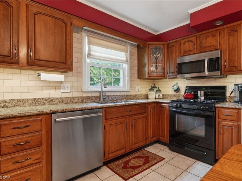 200 Neff Drive, Canfield, OH 44406 Photo 8