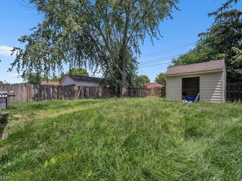 351 Gayle Drive, Sheffield Lake, OH 44054 Photo 22