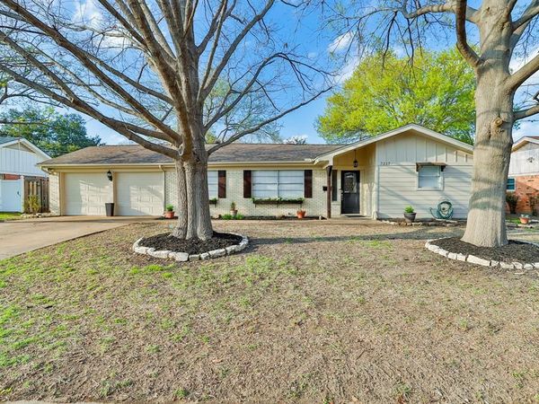 7217 Green Meadow Drive, North Richland Hills, TX 76180