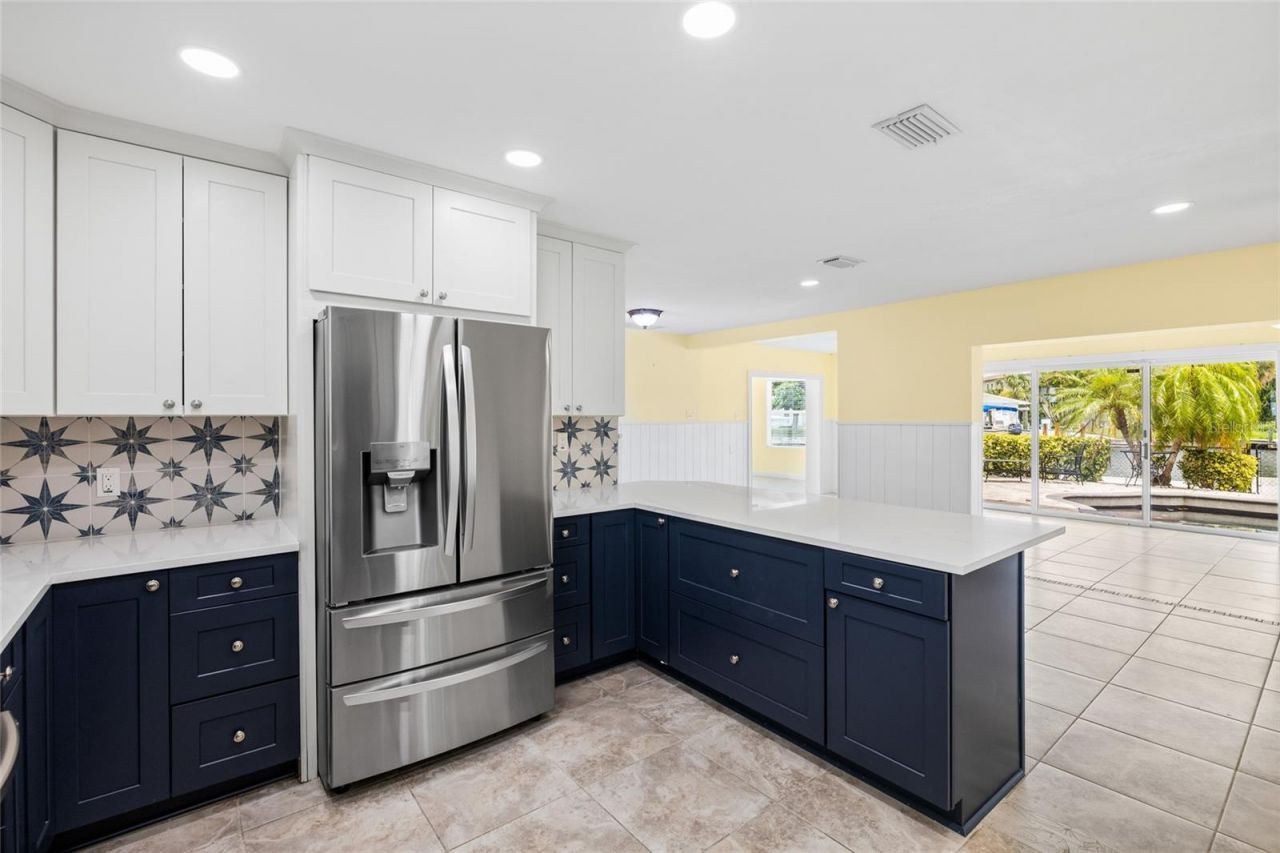 5541 Bayou Grande Boulevard Ne, Saint Petersburg, FL 33703 Photo