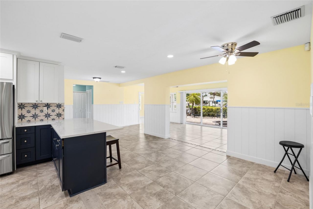 5541 Bayou Grande Boulevard Ne, Saint Petersburg, FL 33703 Photo