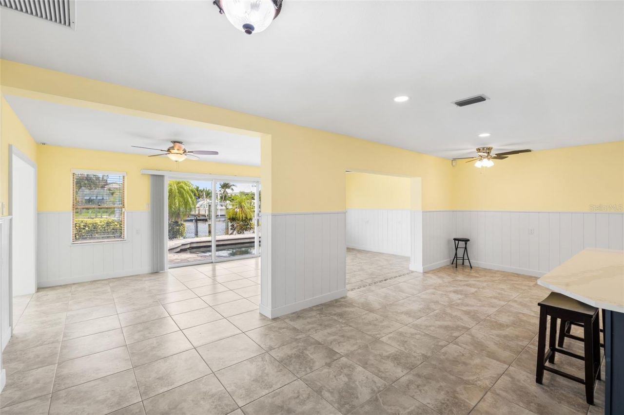 5541 Bayou Grande Boulevard Ne, Saint Petersburg, FL 33703 Photo