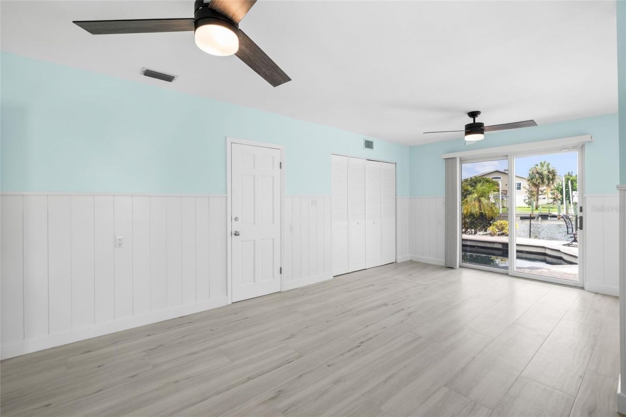 5541 Bayou Grande Boulevard Ne, Saint Petersburg, FL 33703 Photo