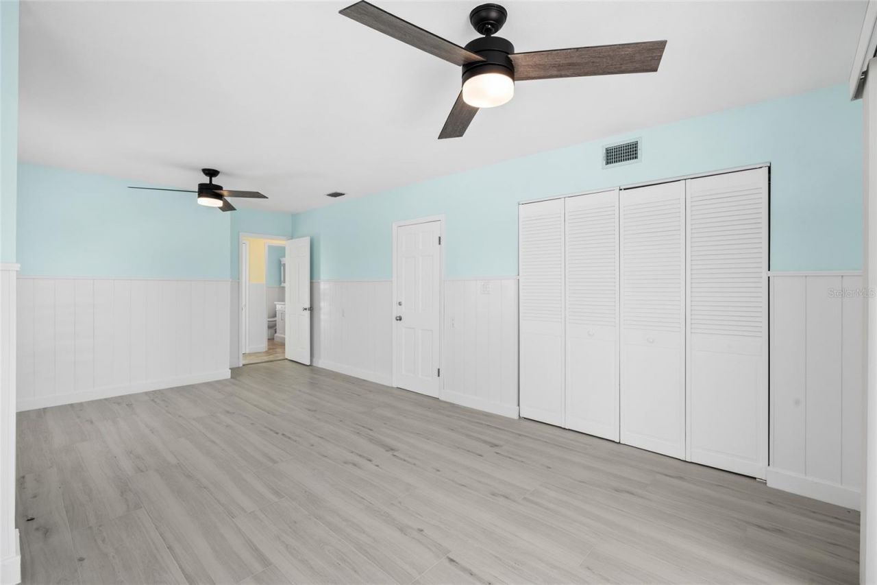 5541 Bayou Grande Boulevard Ne, Saint Petersburg, FL 33703 Photo