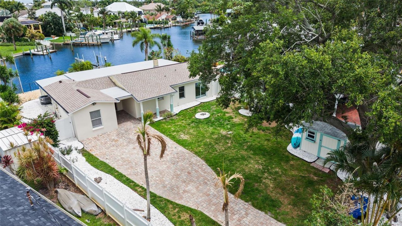 5541 Bayou Grande Boulevard Ne, Saint Petersburg, FL 33703 Photo