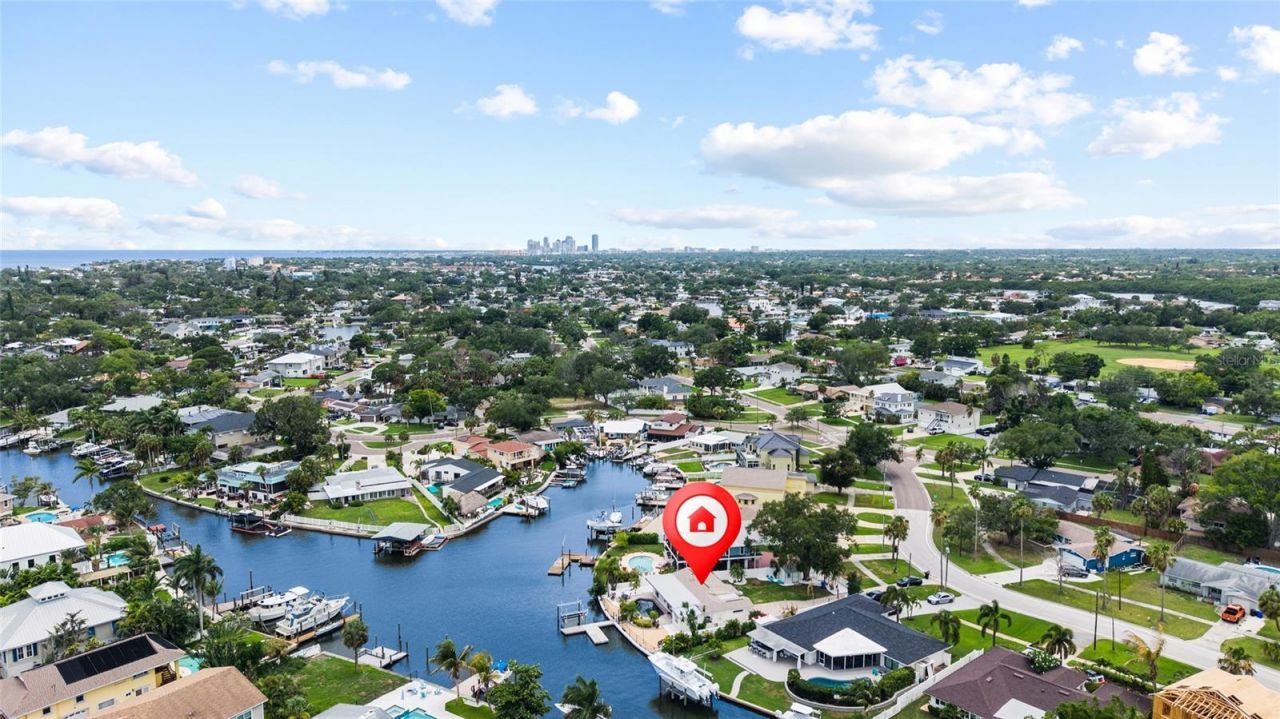 5541 Bayou Grande Boulevard Ne, Saint Petersburg, FL 33703 Photo