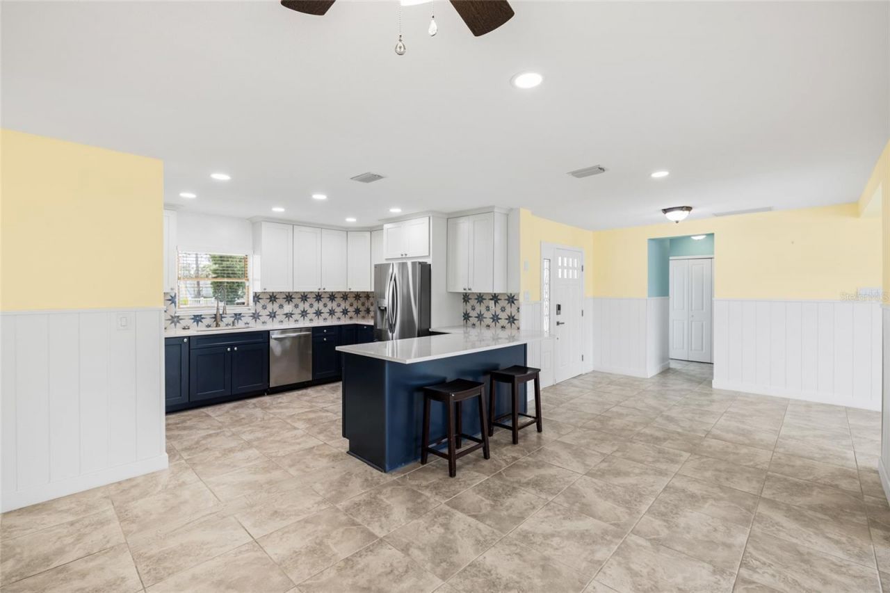 5541 Bayou Grande Boulevard Ne, Saint Petersburg, FL 33703 Photo