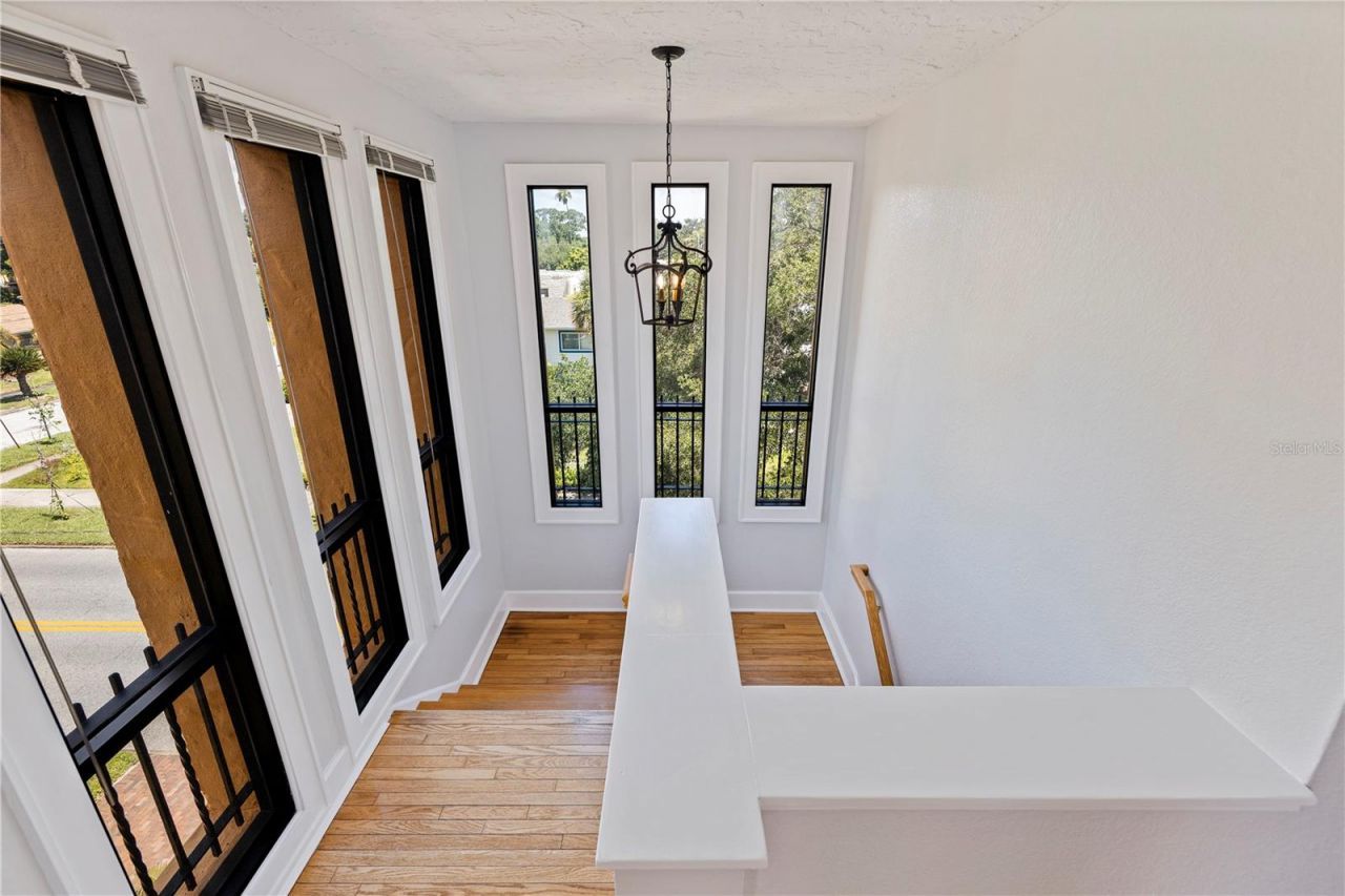 210 22nd Avenue Ne, Unit 6, Saint Petersburg, FL 33704 Photo