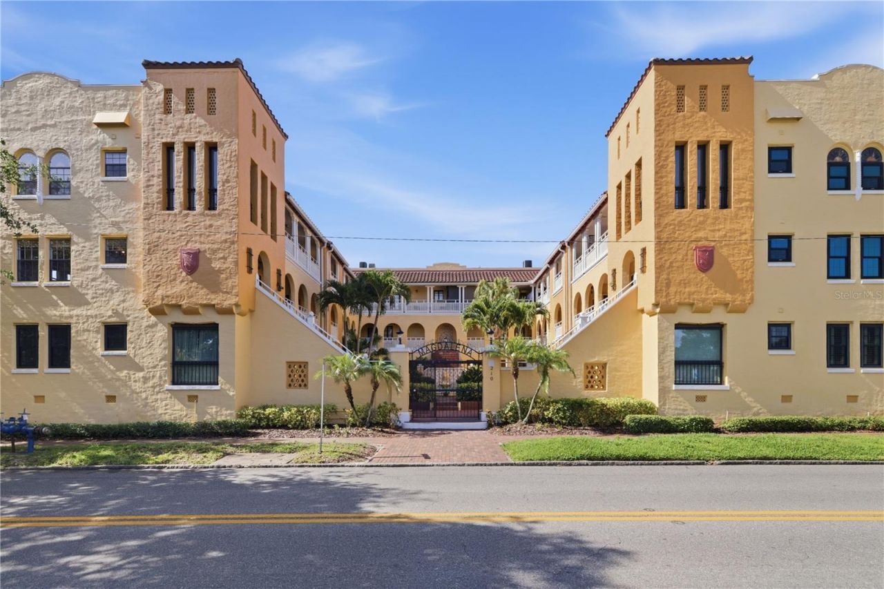 210 22nd Avenue Ne, Unit 6, Saint Petersburg, FL 33704 Photo