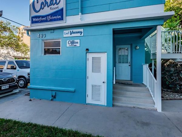 483 E SHORE DRIVE, Unit A4, CLEARWATER BEACH, FL 33767