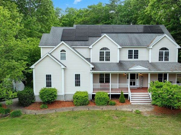 16 Lindsey Ln, Charlton, MA 01507