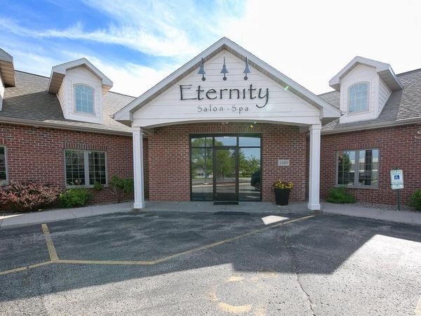 1429 PROVINCE TERRACE, Menasha, WI 54952