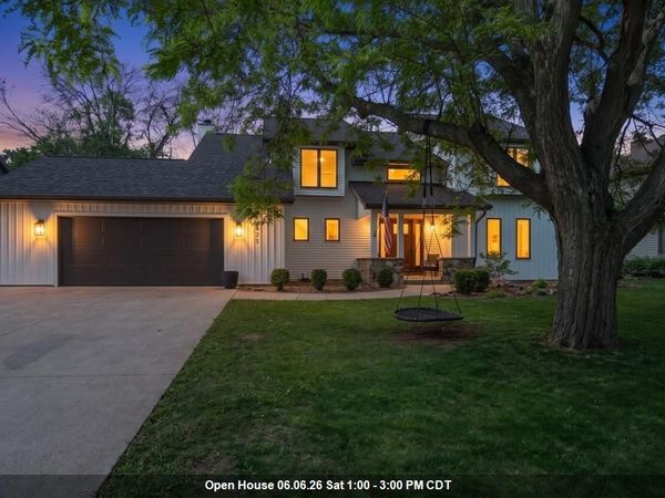1825 EAGLE DRIVE, Neenah, WI 54956