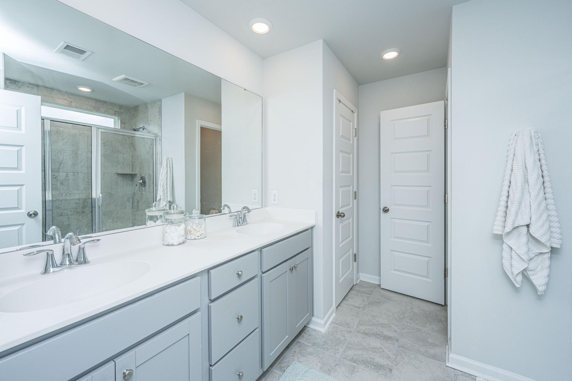 217 Squire Pope Road Photo 19