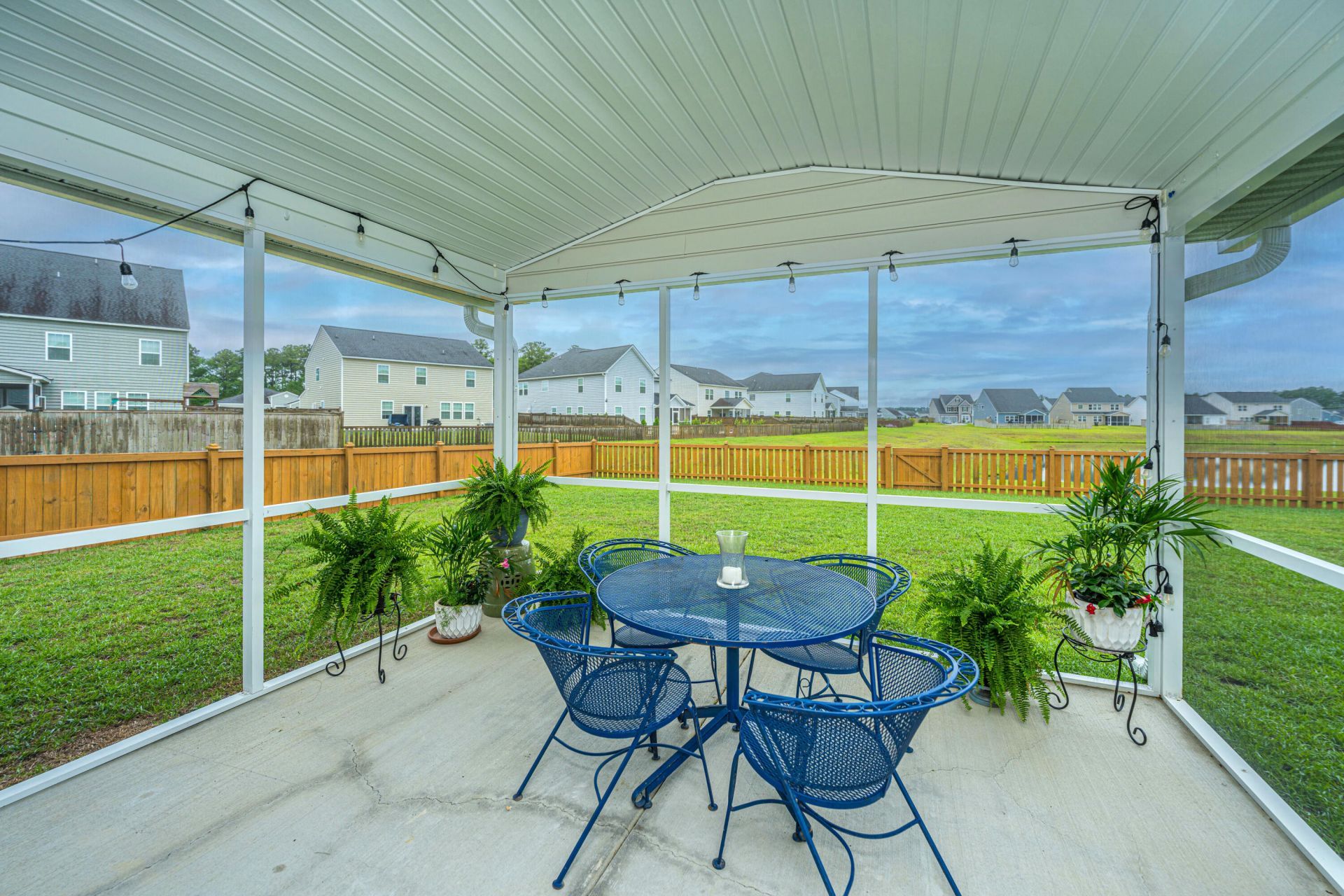 217 Squire Pope Road Photo 29