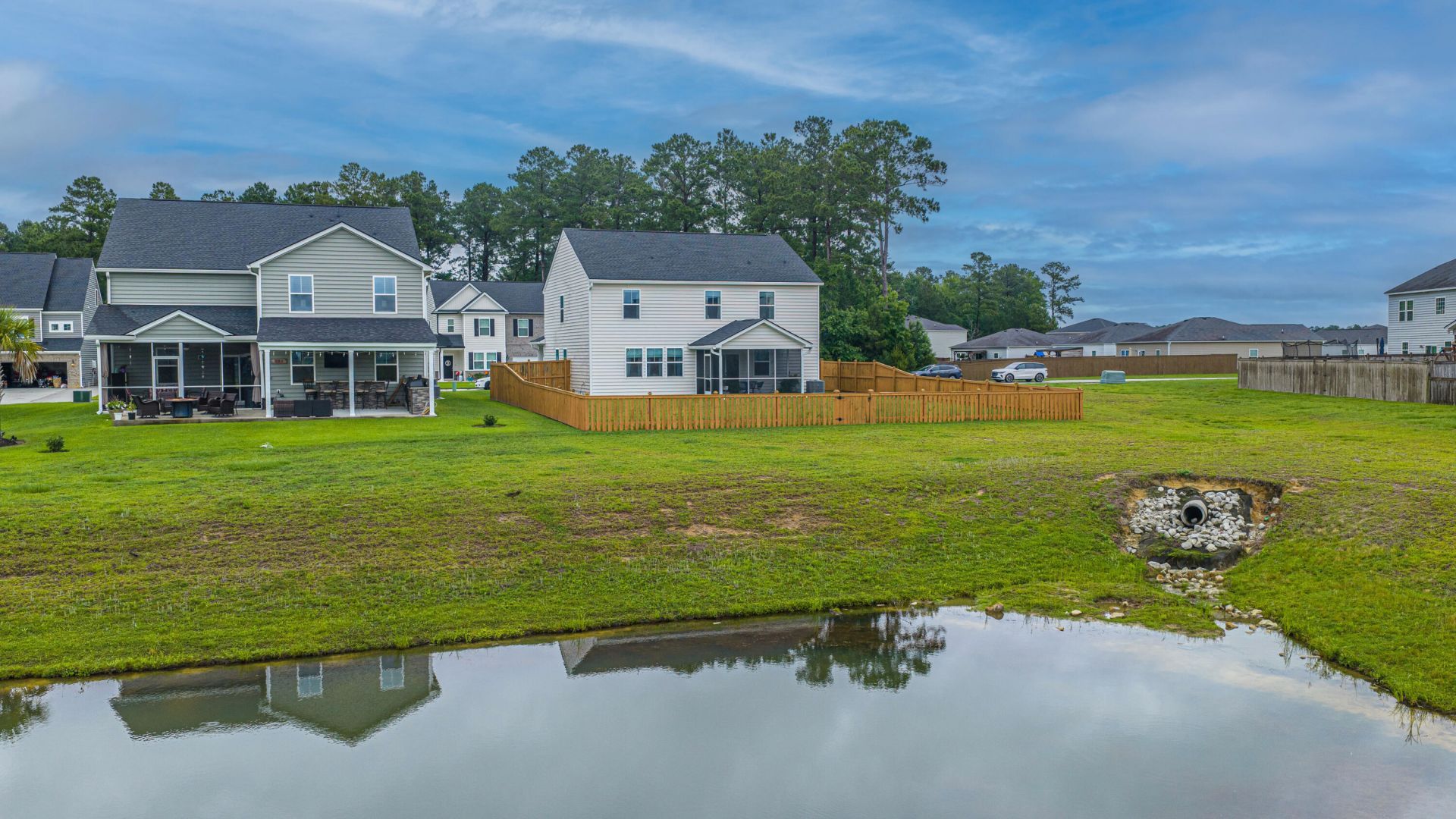 217 Squire Pope Road Photo 36