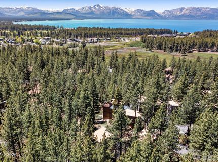 166 Holly Lane, Stateline, NV 89449 Photo