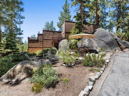 166 Holly Lane, Stateline, NV 89449 Photo