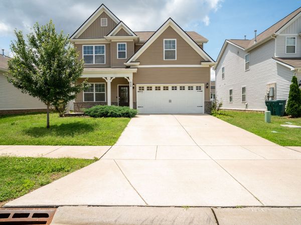 420 Wind Dance Dr , Lebanon, TN 37087