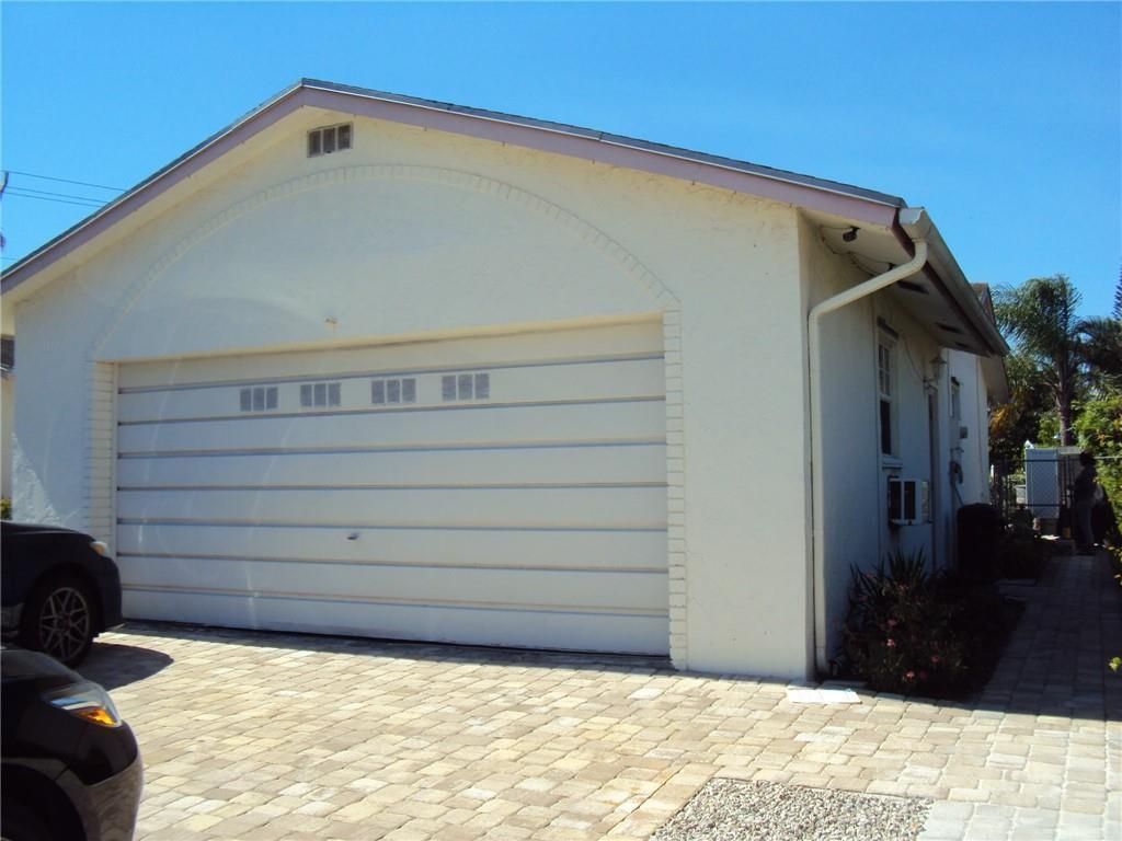 10132 S Windtree Ln S, Watergate, FL 33428 Photo