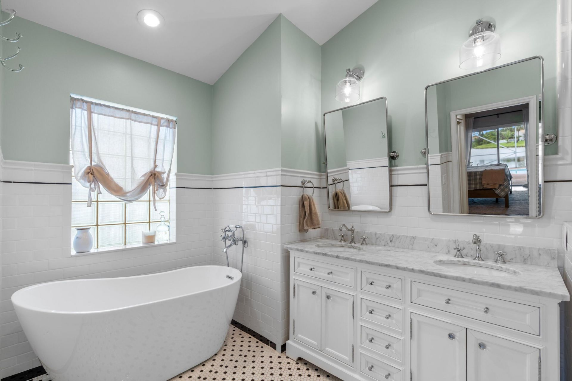 182 Saratoga Boulevard E, Royal Palm Beach, FL 33411 Photo