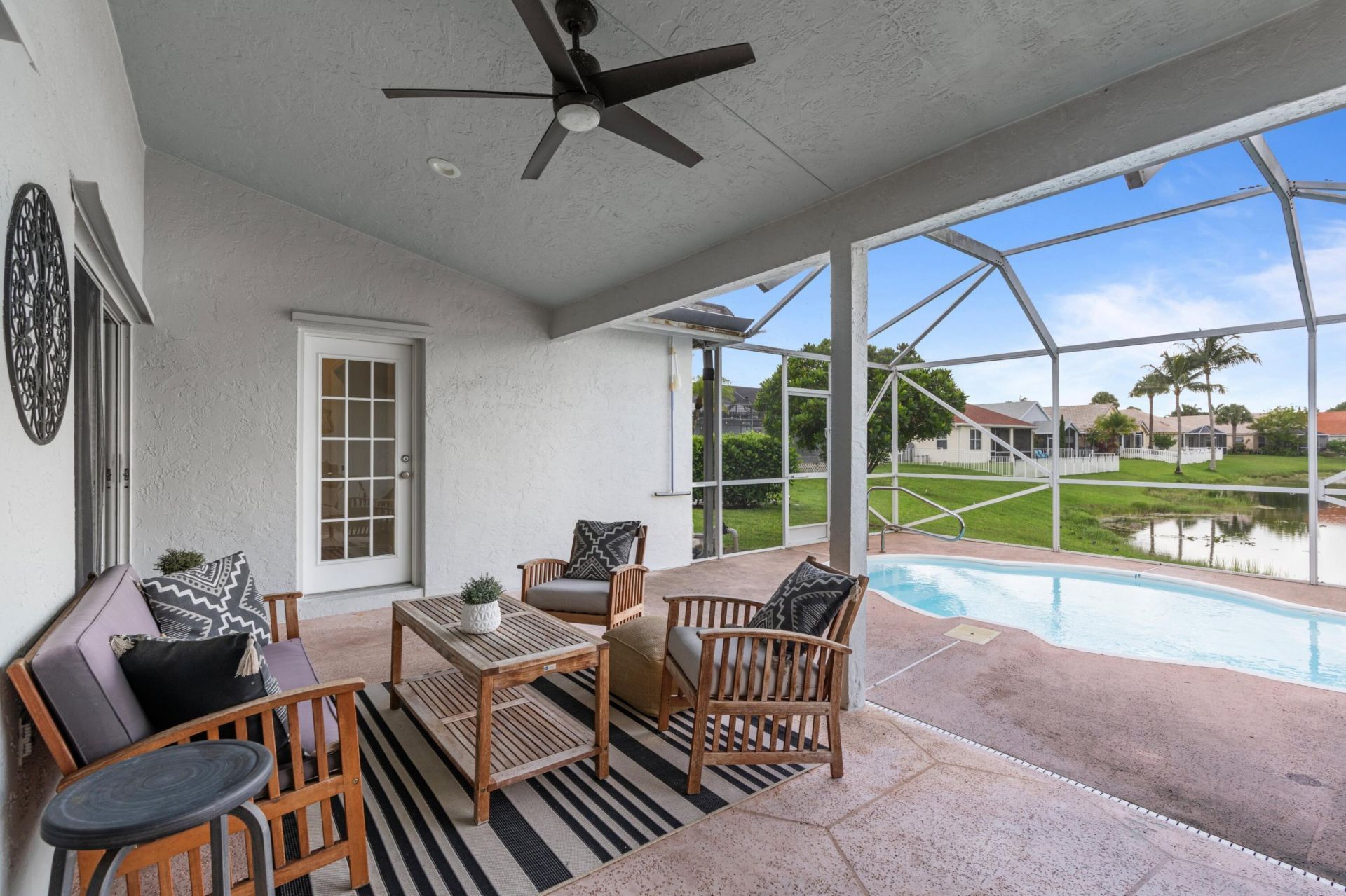 182 Saratoga Boulevard E, Royal Palm Beach, FL 33411 Photo