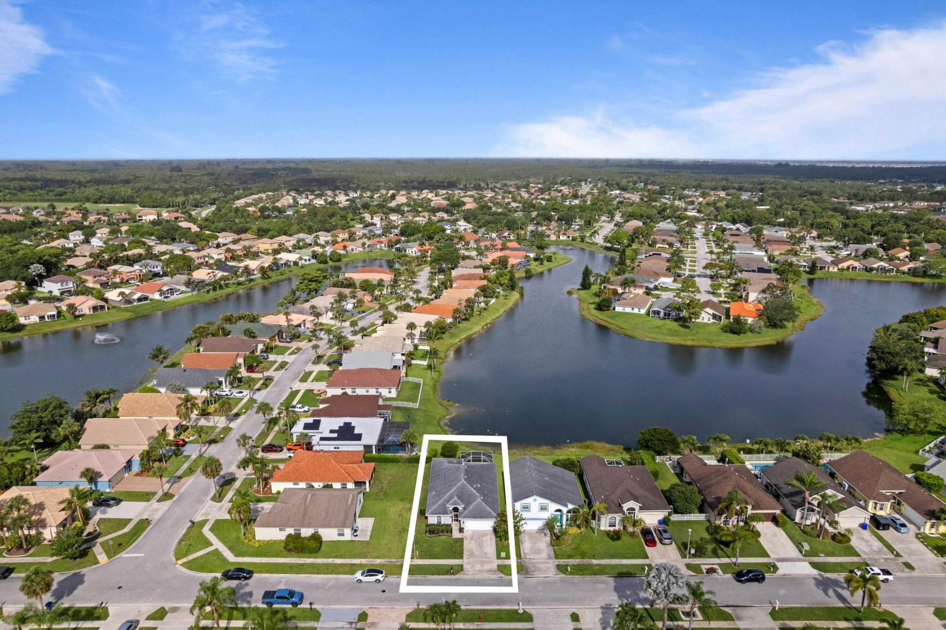 182 Saratoga Boulevard E, Royal Palm Beach, FL 33411 Photo