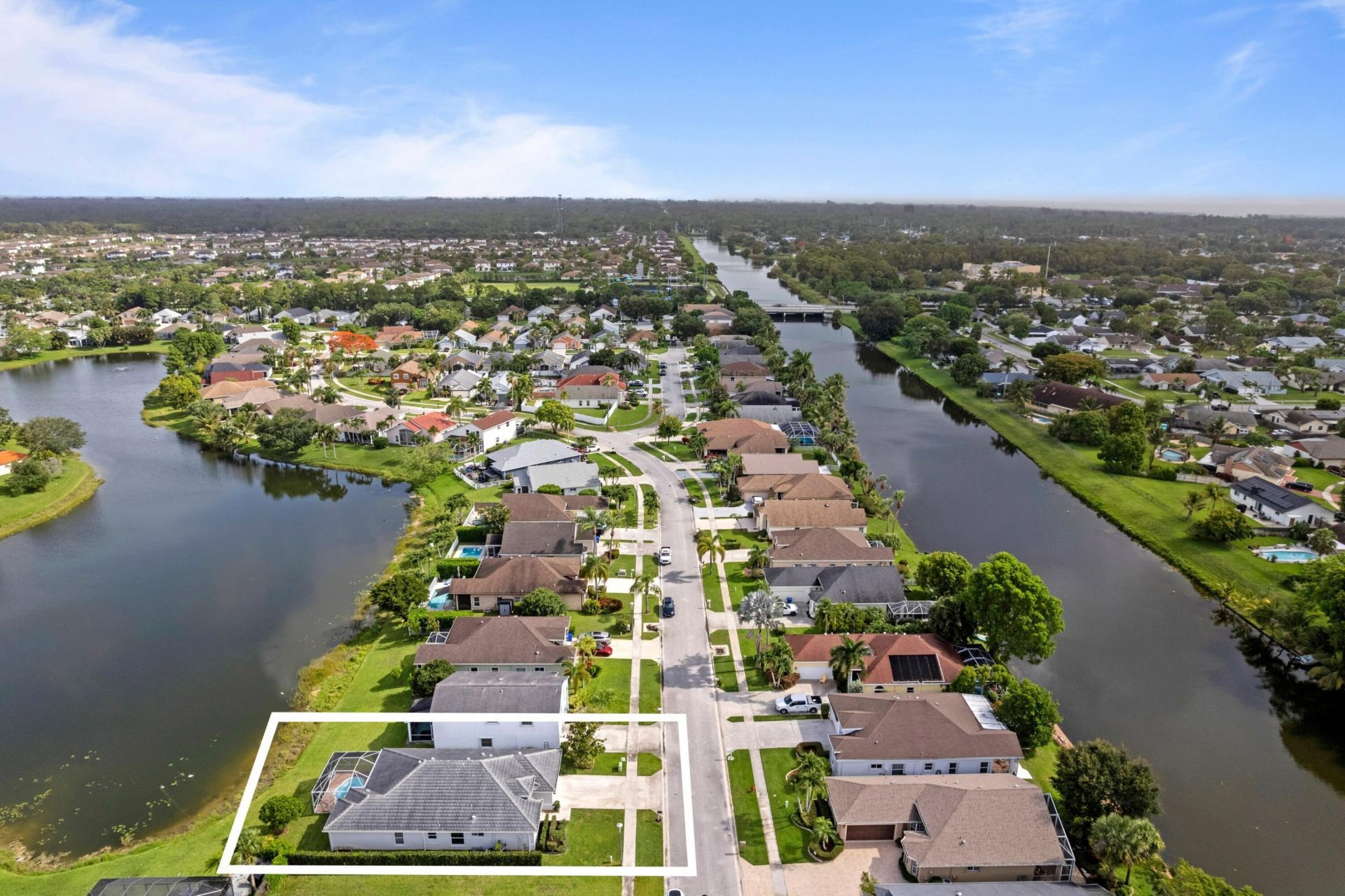 182 Saratoga Boulevard E, Royal Palm Beach, FL 33411 Photo