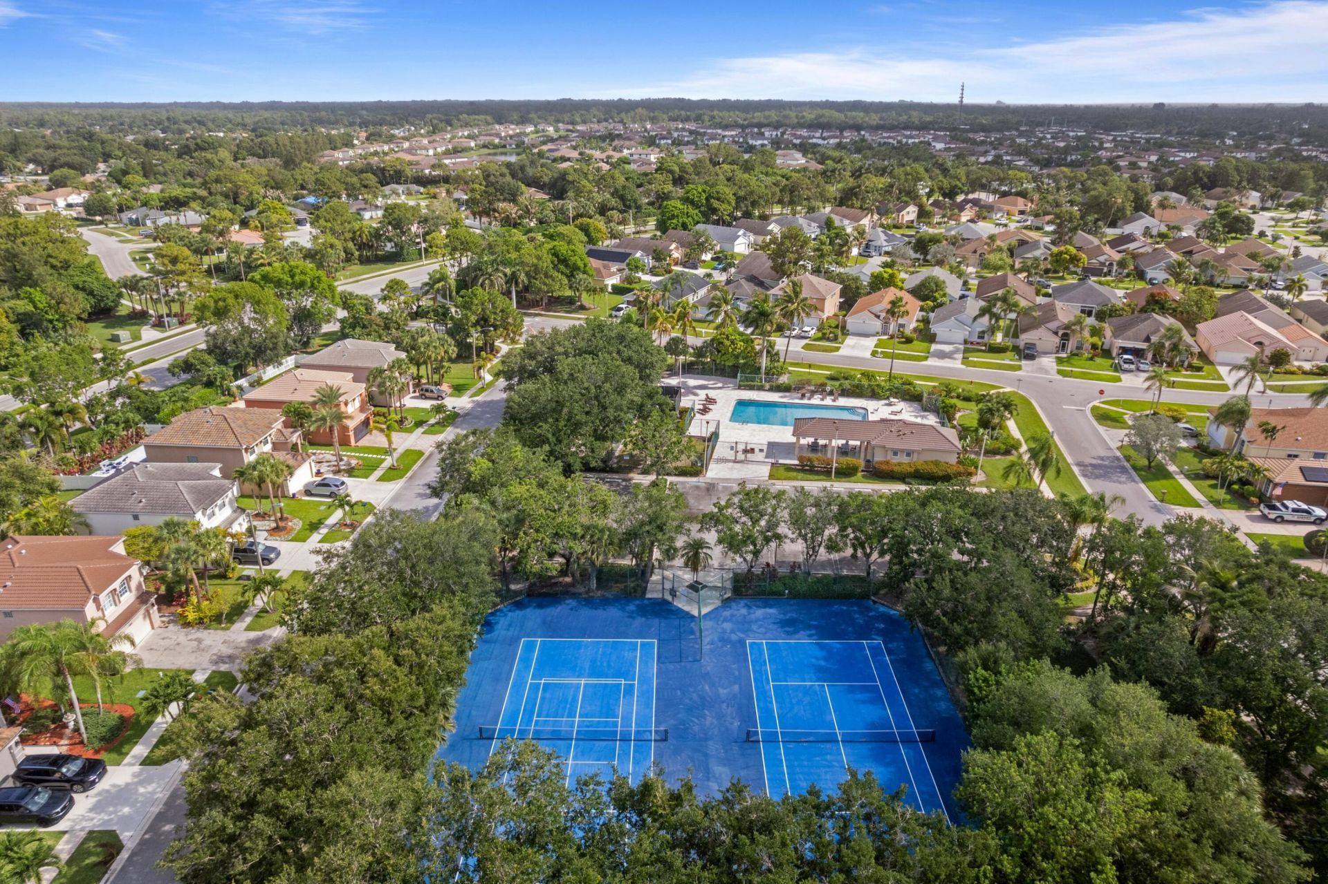 182 Saratoga Boulevard E, Royal Palm Beach, FL 33411 Photo