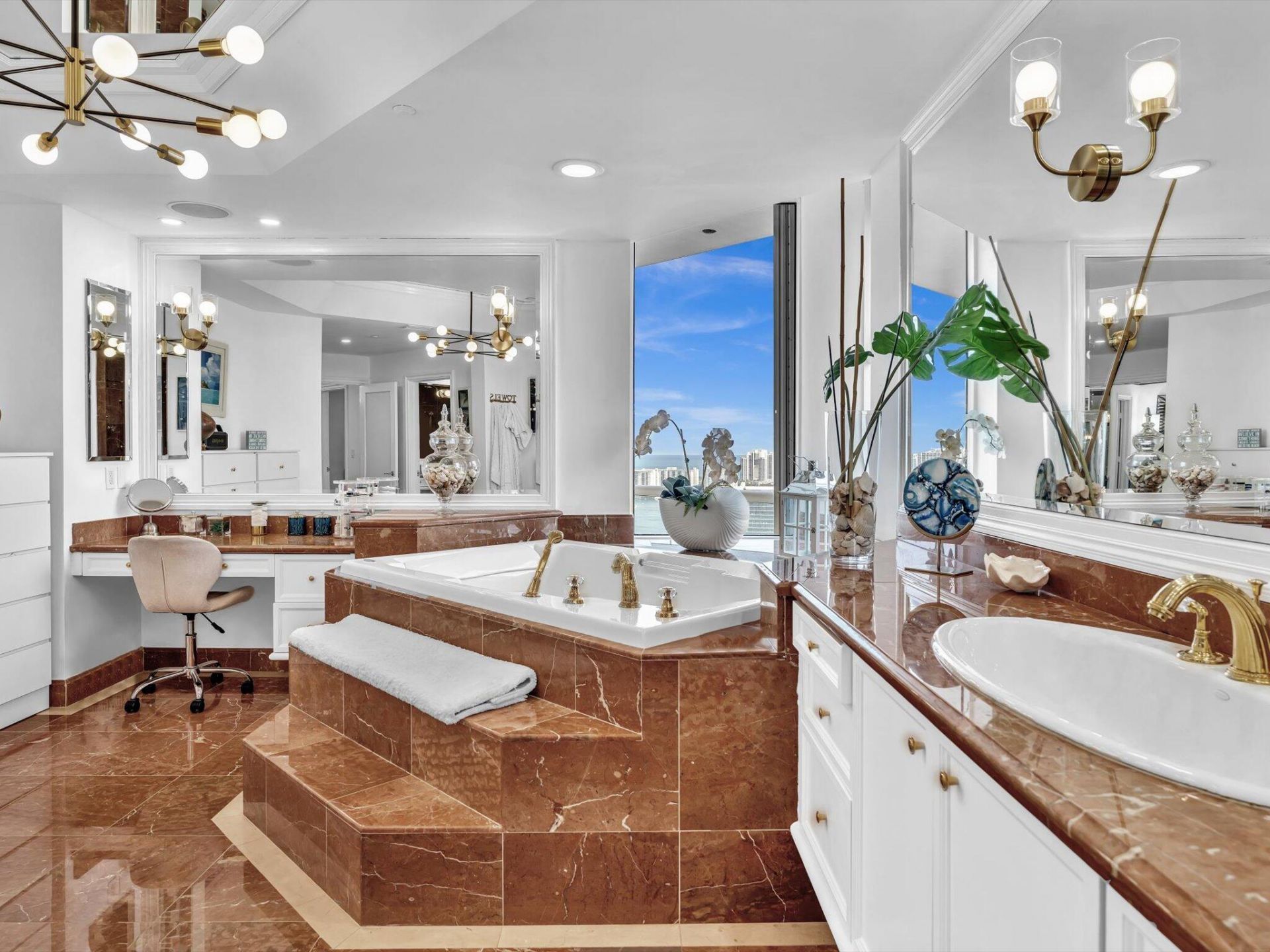 7000 Island Boulevard, Unit Ph-06, Aventura, FL 33160 Photo