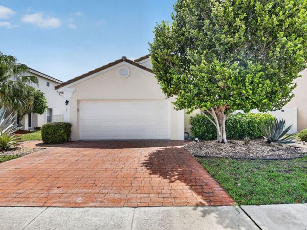 Pembroke Pines, FL 33029