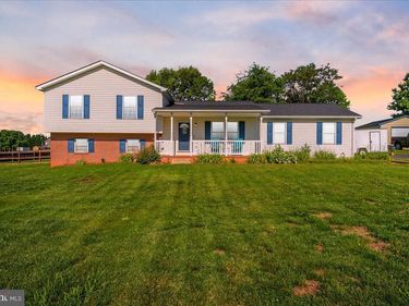 600 CANTERBURY DRIVE, MARTINSBURG, WV 25403