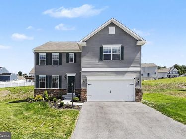 80 MADISON DRIVE, YORK HAVEN, PA 17370