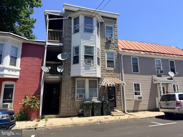 106 RANDOLPH AVENUE , HAGERSTOWN, MD 21740