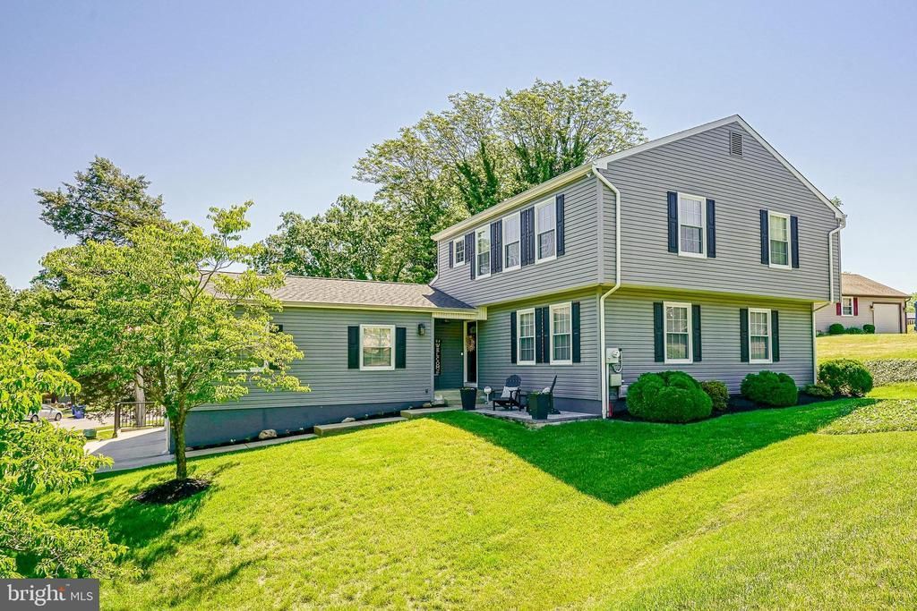 1794 Witherspoon Court, Turnersville, NJ 08012 Main Photo