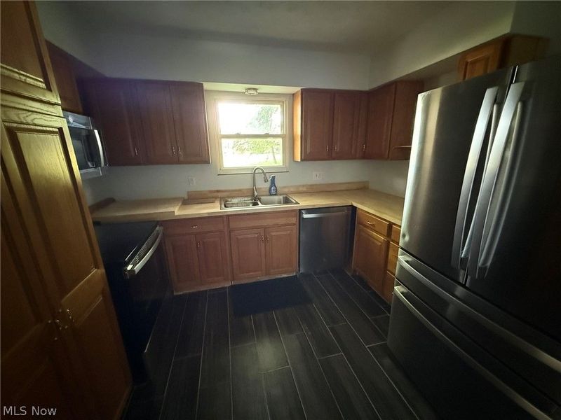 128 12th Street NW, Strasburg, OH 44680 Photo 12