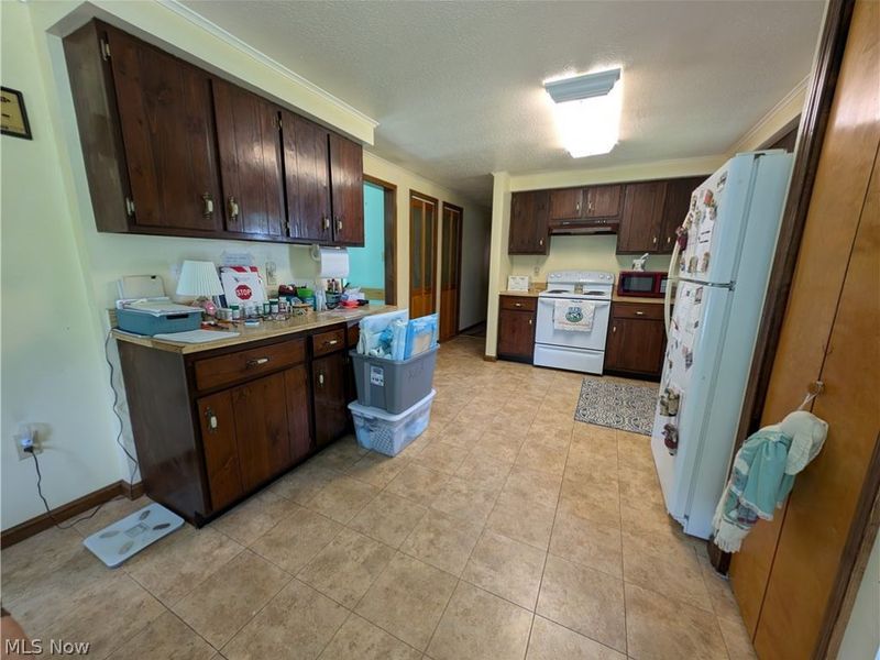 10685 Scotts Corner Road, Diamond, OH 44412 Photo 22
