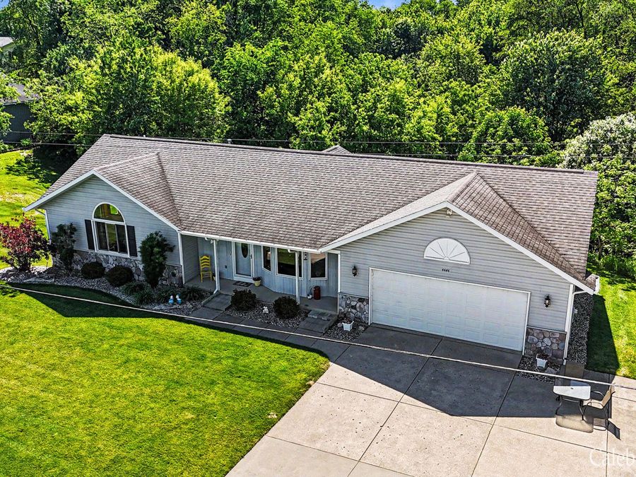 Property Image 36