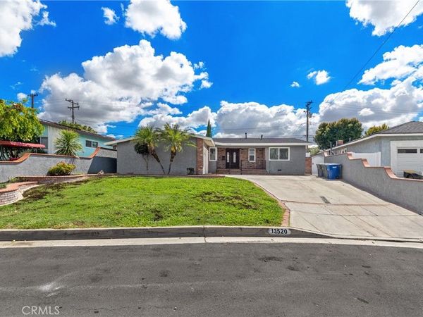 13520 Heflin Drive , La Mirada, CA 90638