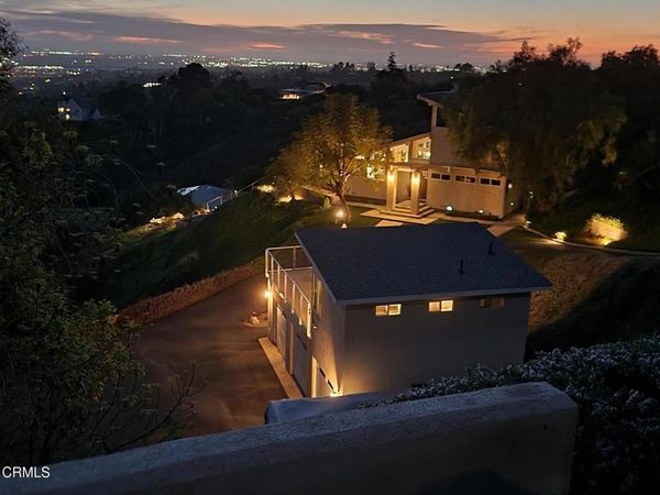 888 W Highland Drive , Camarillo, CA 93010
