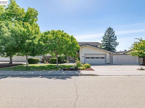 2163 Mercury Rd, Livermore, CA 94550