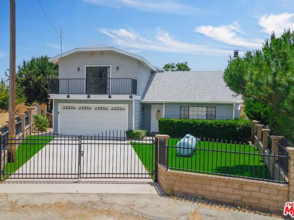 14924 Sunnydale Drive , Lake Hughes, CA 93532