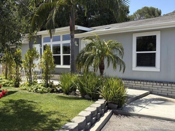 2 Paseo Margarita , Unit 226, Camarillo, CA 93012