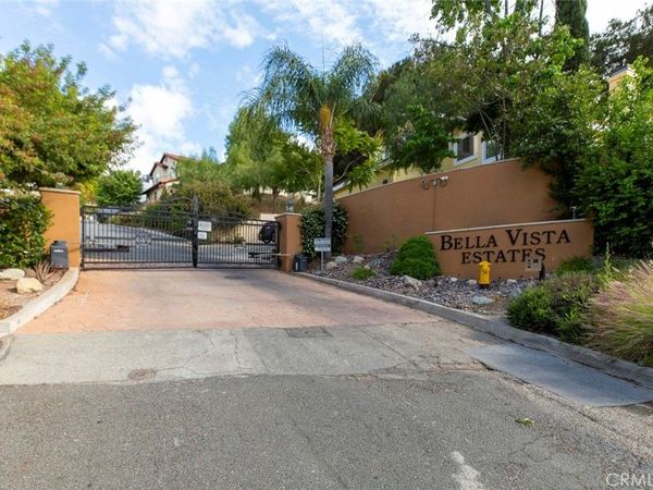 23805 Bella Vista Drive, Newhall, CA 91321