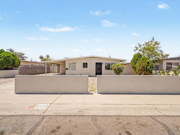 2113 W LUPINE Avenue, Phoenix, AZ 85029