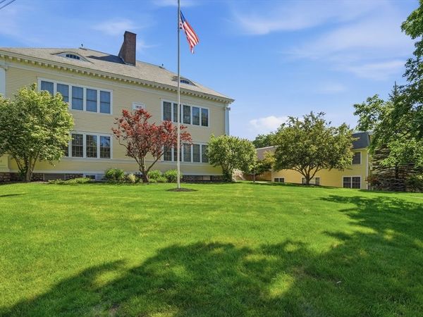 48 Phillips Road, Unit 17, Holden, MA 01520