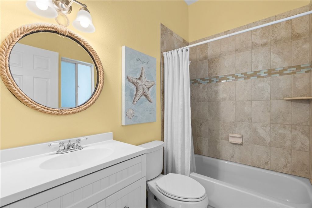 1335 Winding Oaks Circle E, Unit 1005, Vero Beach, FL 32963 Photo